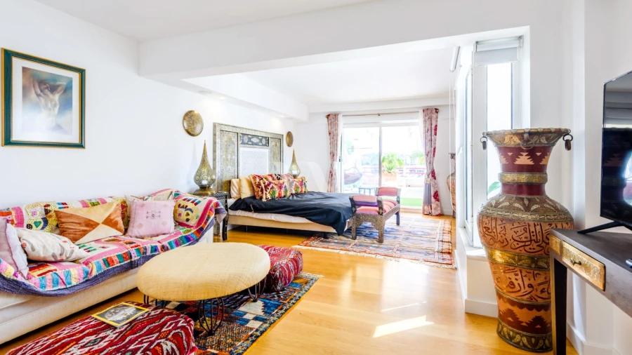 Apartamento T4 para Venda em Quarteira Foto 25