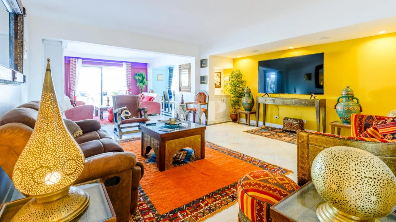 Apartamento T4 para Venda em Quarteira Foto 2