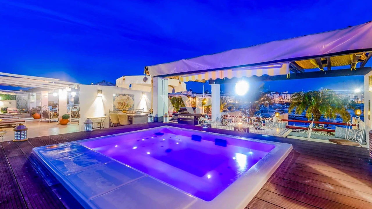 Apartamento T4 para Venda em Quarteira Foto 19