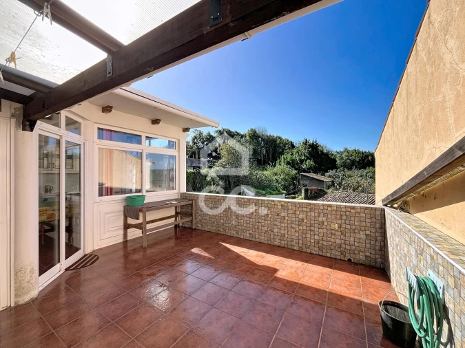 Moradia T2 para Venda em Alvorninha Foto 17