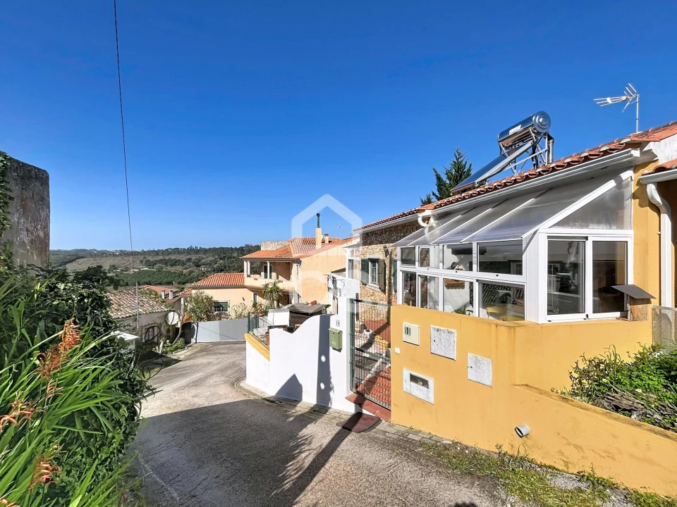 Moradia T2 para Venda em Alvorninha Foto 25