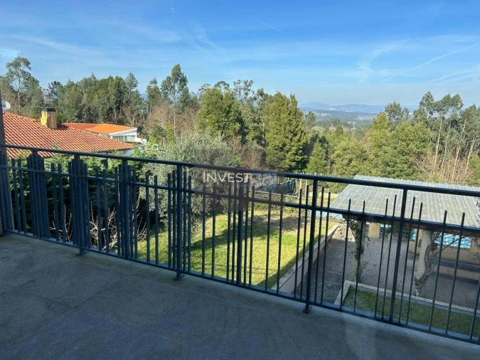 Apartamento T6 para Venda em Reboreda e Nogueira Foto 3