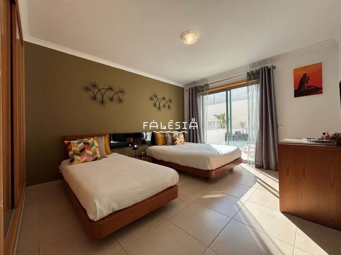 Apartamento T2 para Venda em Albufeira e Olhos de Água Foto 47