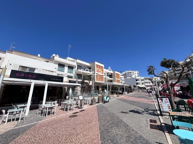 Apartamento T2 para Venda em Albufeira e Olhos de Água Foto 17