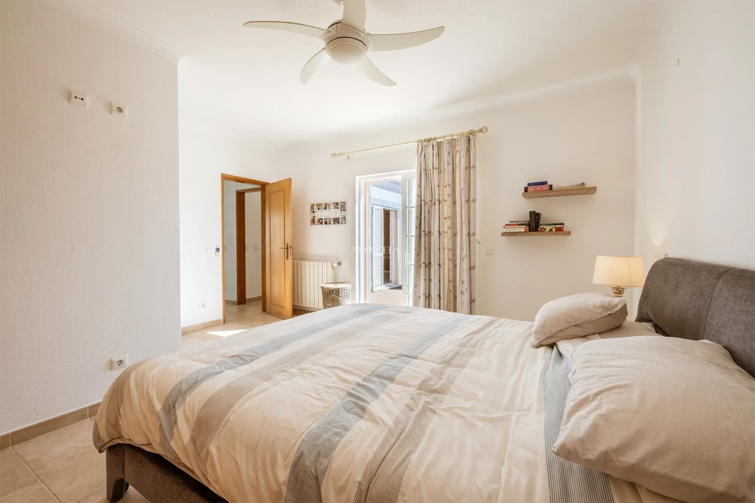 Moradia T3 para Venda em Luz Foto 22