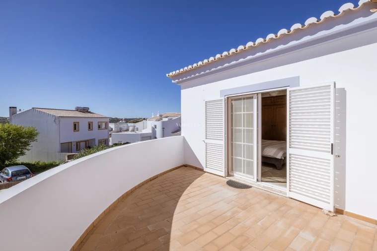 Moradia T3 para Venda em Luz Foto 23