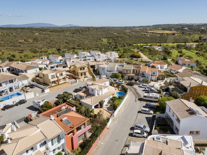 Moradia T3 para Venda em Luz Foto 36