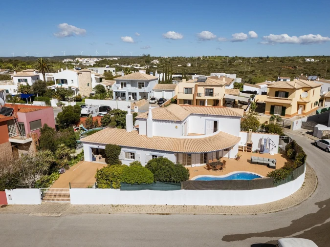 Moradia T3 para Venda em Luz Foto 37