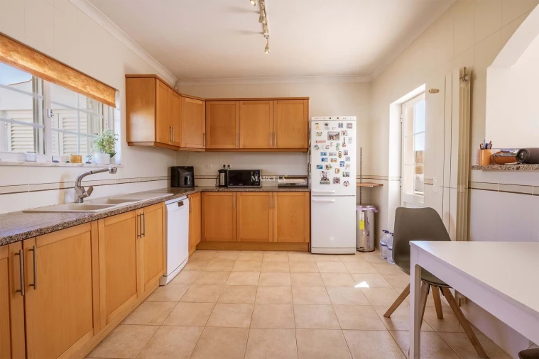 Moradia T3 para Venda em Luz Foto 12