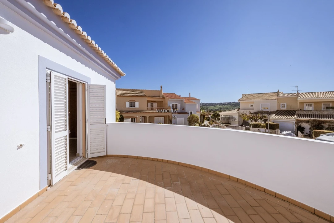 Moradia T3 para Venda em Luz Foto 25