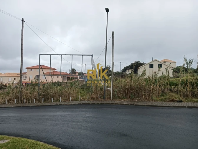 Terreno para Venda em Porto Santo Foto 3