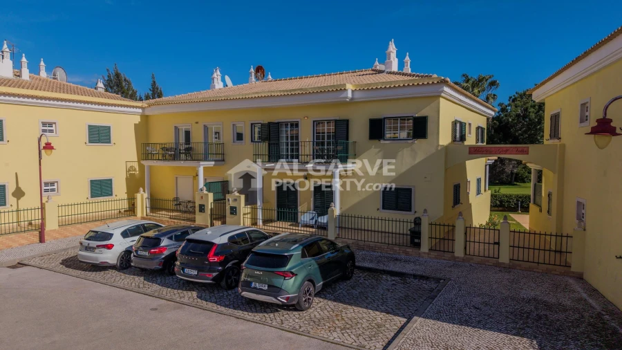 Apartamento T3 para Venda em Quarteira Foto 20