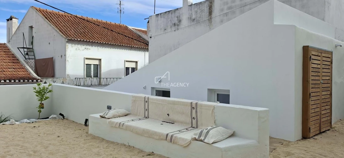 Moradia T3 para Venda em Santa Maria do Castelo e Santiago e Santa Susana