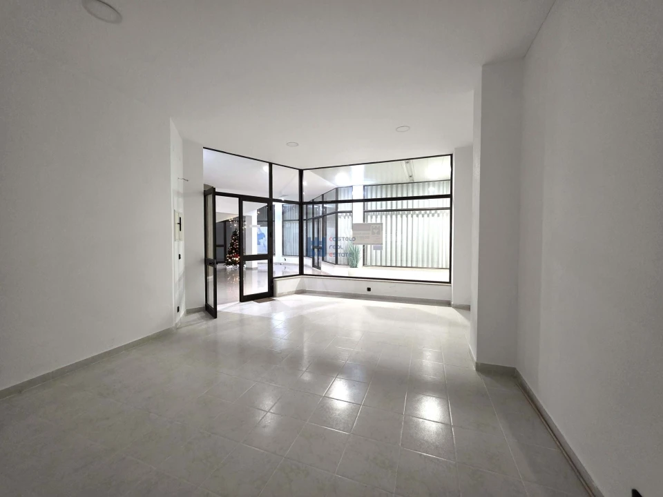 Negócio para Arrendamento em Fatima Foto 9