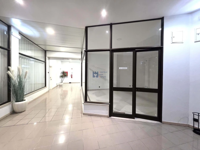 Negócio para Arrendamento em Fatima Foto 8