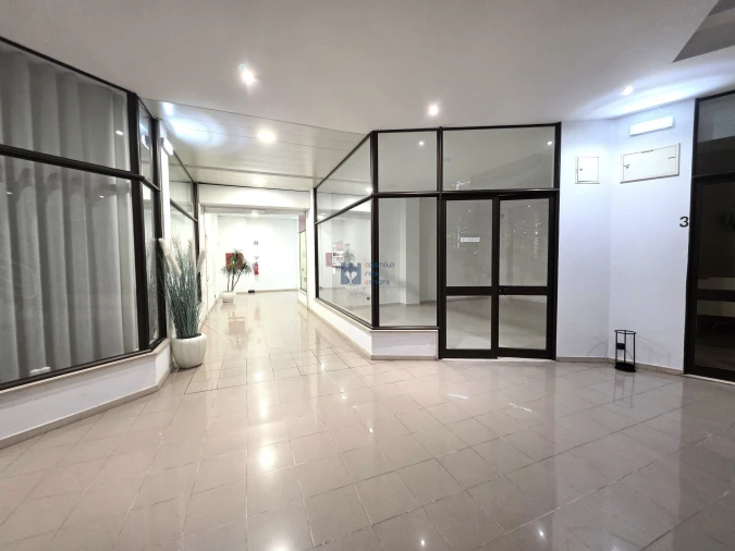 Negócio para Arrendamento em Fatima Foto 6