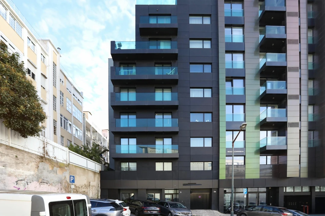 Apartamento T1 para Venda em Avenidas Novas Foto 1