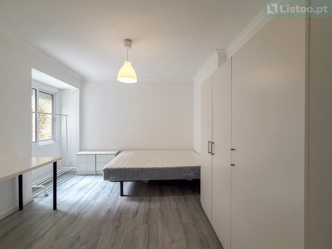 Apartamento T4 para Venda em Areeiro Foto 25