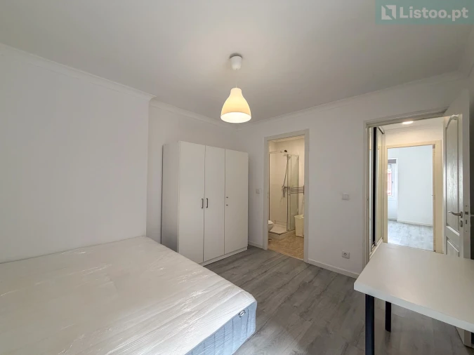 Apartamento T4 para Venda em Areeiro Foto 23