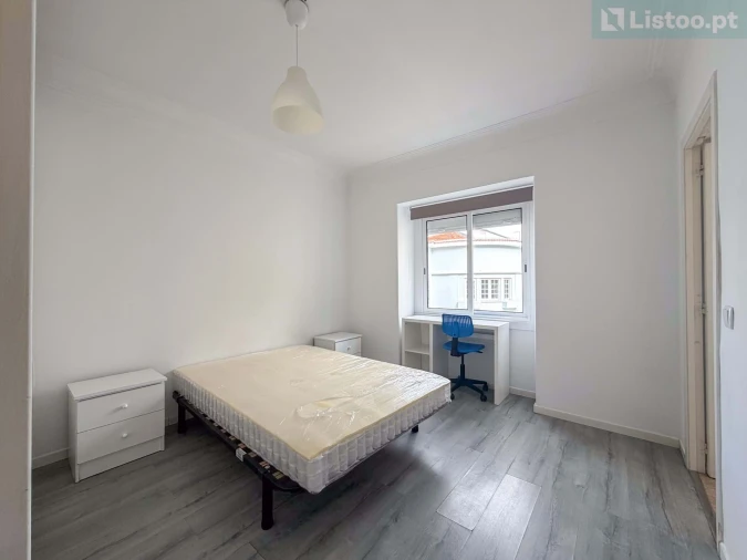 Apartamento T4 para Venda em Areeiro Foto 18