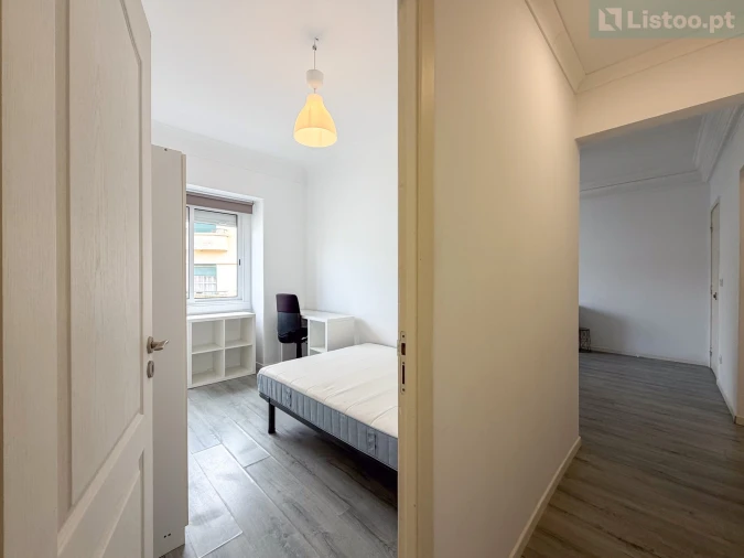 Apartamento T4 para Venda em Areeiro Foto 13