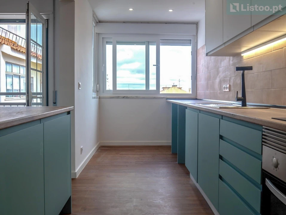 Apartamento T3 para Venda em Alcabideche Foto 12