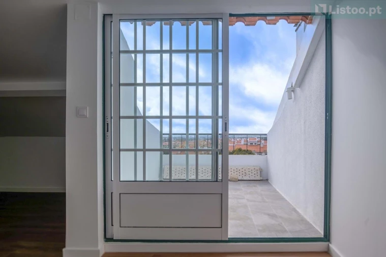 Apartamento T3 para Venda em Alcabideche Foto 36