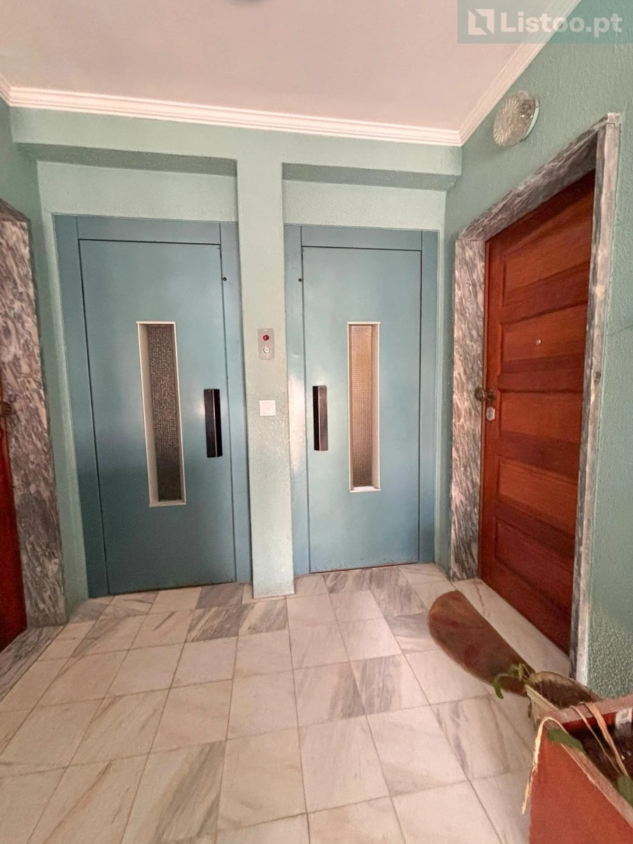 Apartamento T3 para Venda em Alcabideche Foto 16