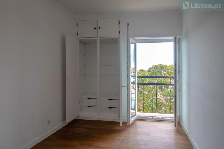 Apartamento T3 para Venda em Alcabideche Foto 23