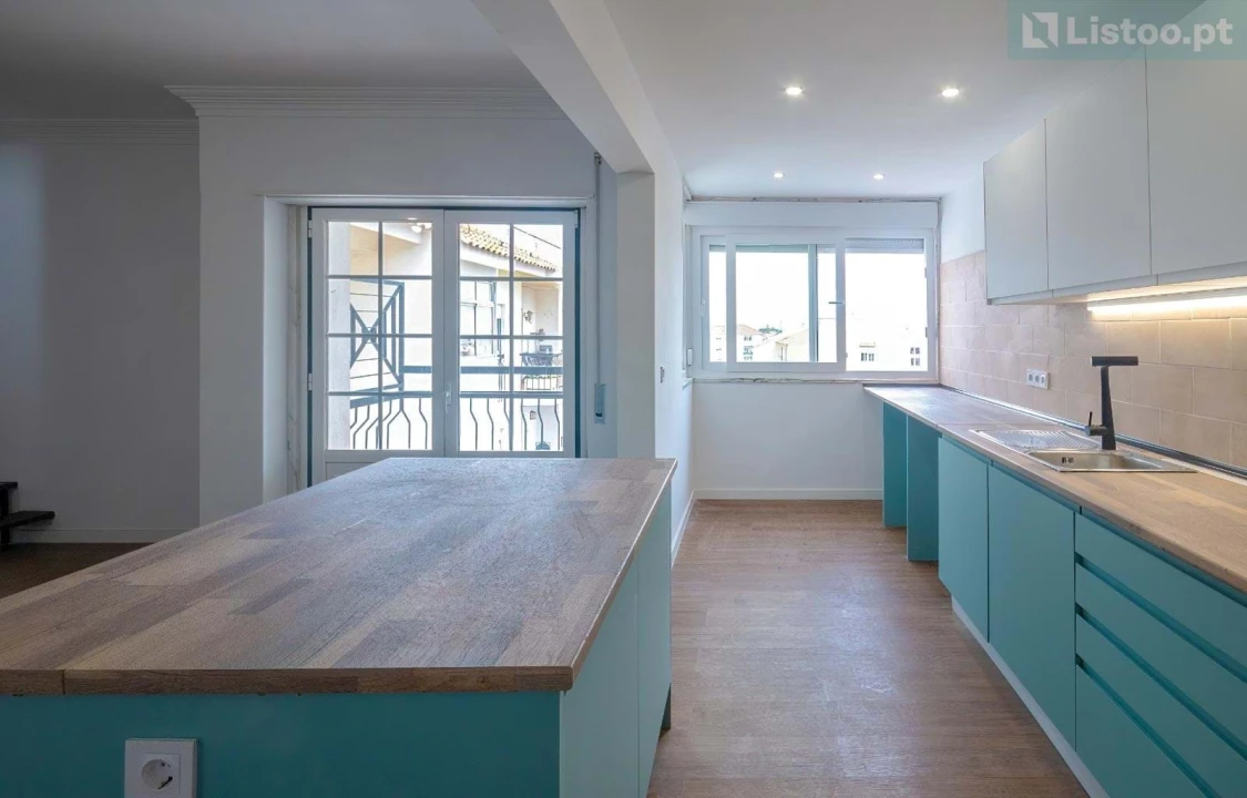 Apartamento T3 para Venda em Alcabideche Foto 15