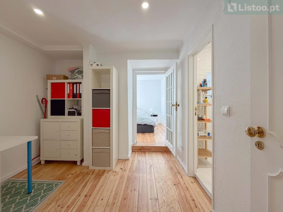 Apartamento T1 para Venda em Misericórdia Foto 13