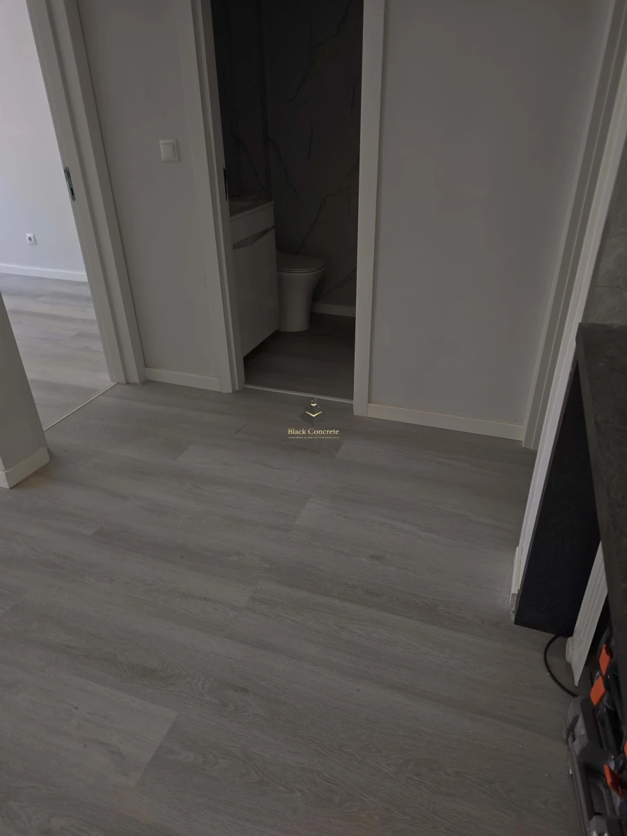 Apartamento T2 para Venda em Benfica Foto 2