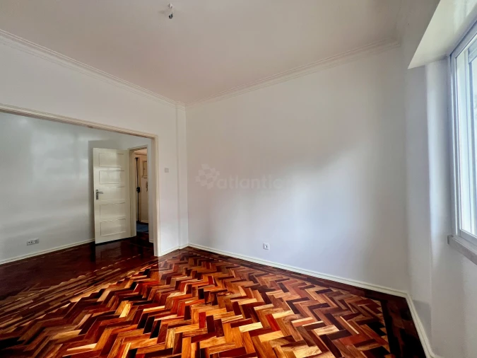 Apartamento T2 para Arrendamento em São Domingos de Benfica Foto 14