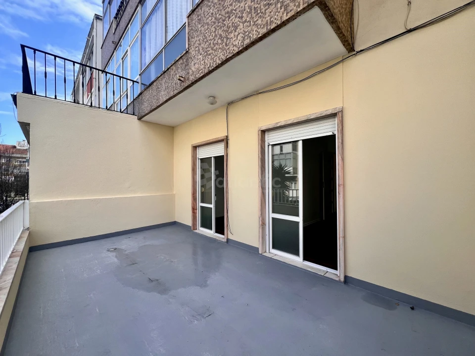 Apartamento T2 para Arrendamento em São Domingos de Benfica Foto 23