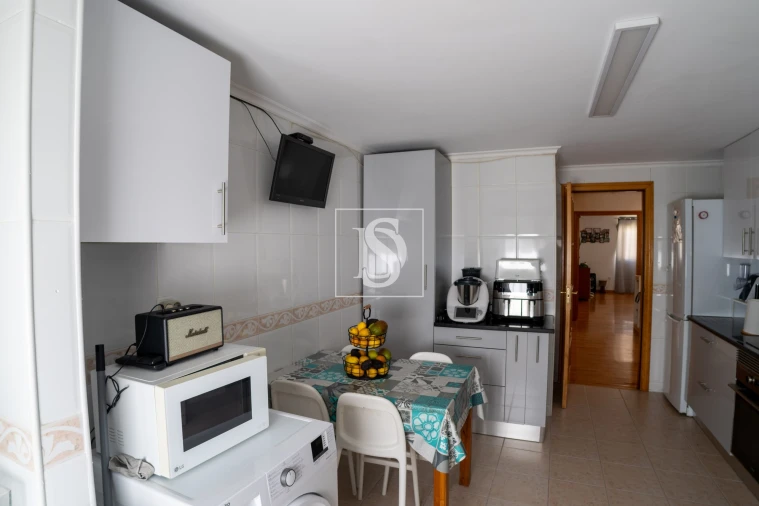 Apartamento T4 para Venda em Alhos Vedros Foto 14