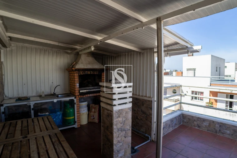 Apartamento T4 para Venda em Alhos Vedros Foto 27