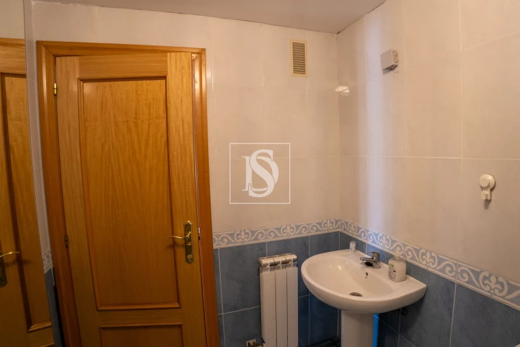 Apartamento T4 para Venda em Alhos Vedros Foto 22