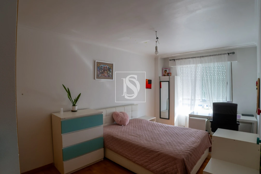 Apartamento T4 para Venda em Alhos Vedros Foto 5