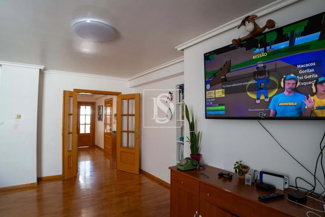 Apartamento T4 para Venda em Alhos Vedros Foto 7