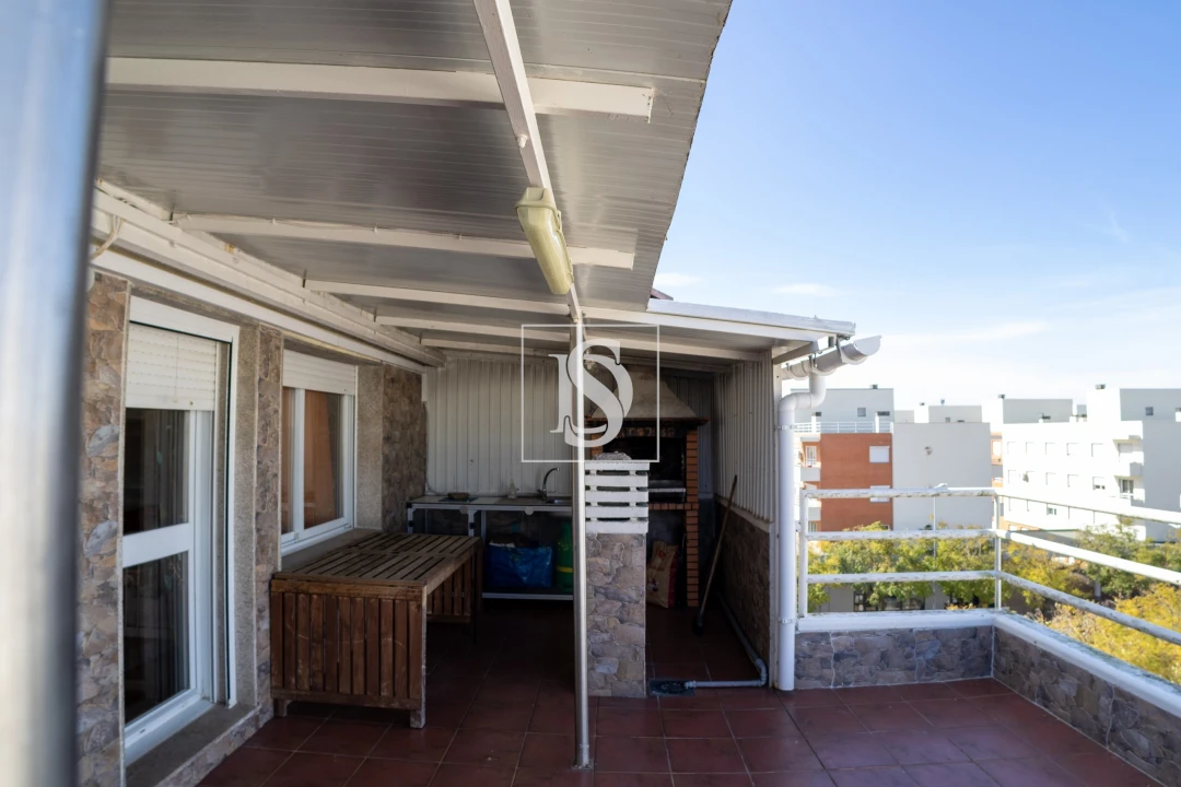 Apartamento T4 para Venda em Alhos Vedros Foto 25