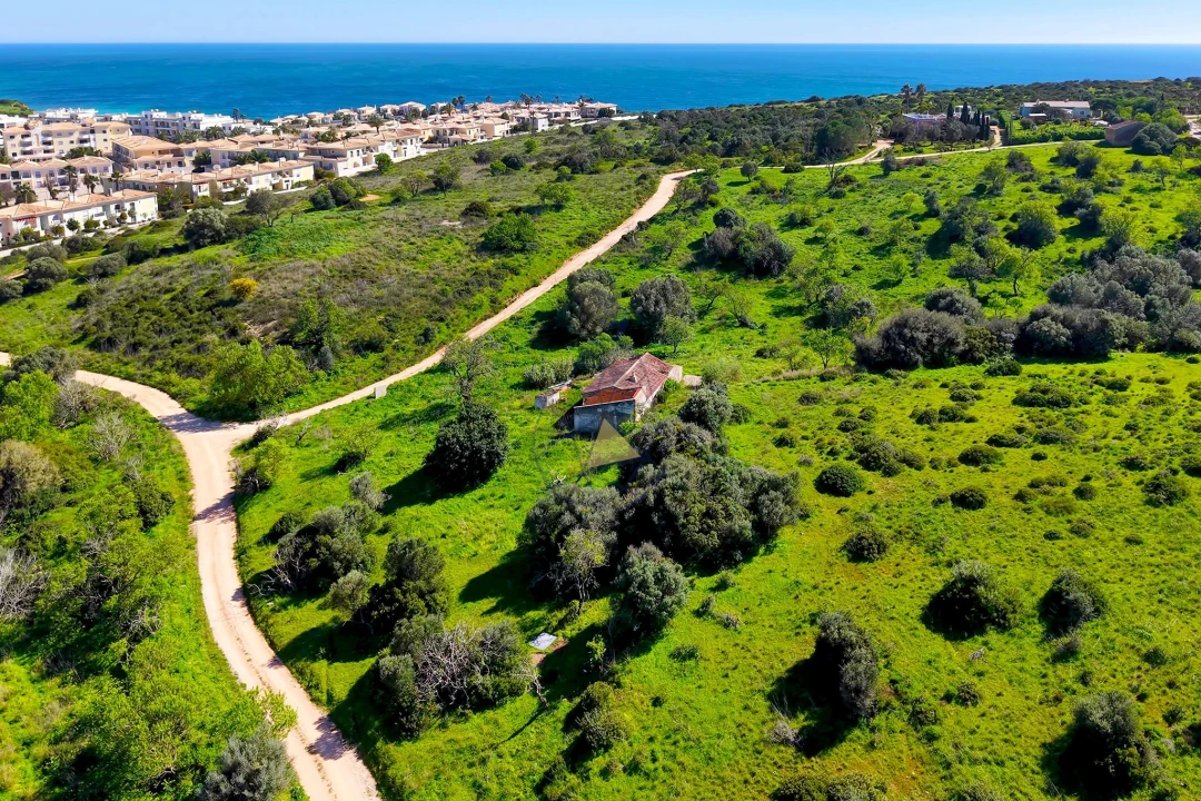 Terreno para Venda em Lagos (São Sebastião e Santa Maria) Foto 13