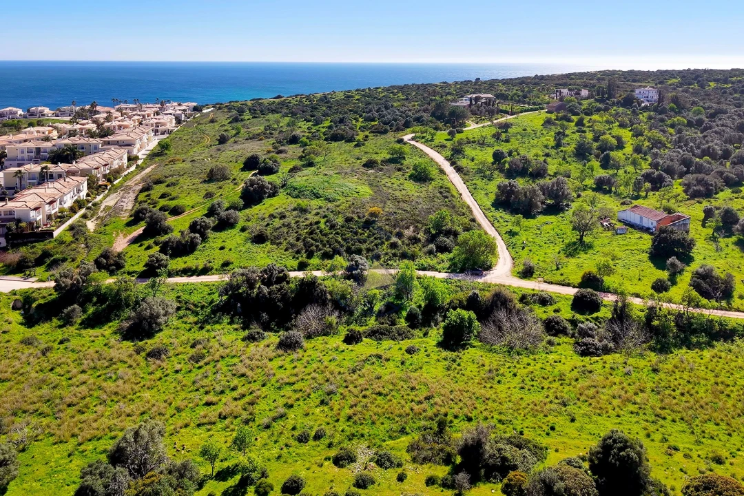 Terreno para Venda em Lagos (São Sebastião e Santa Maria) Foto 18