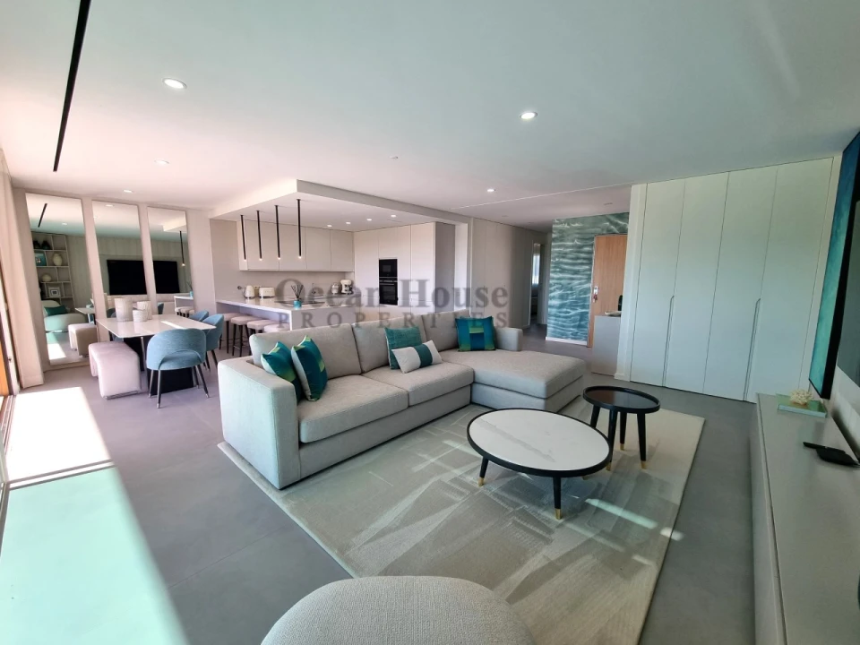 Apartamento T2 para Venda em Quarteira Foto 5