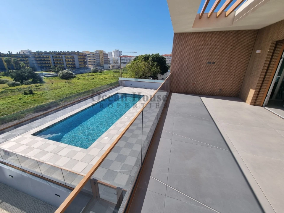 Apartamento T2 para Venda em Quarteira Foto 23