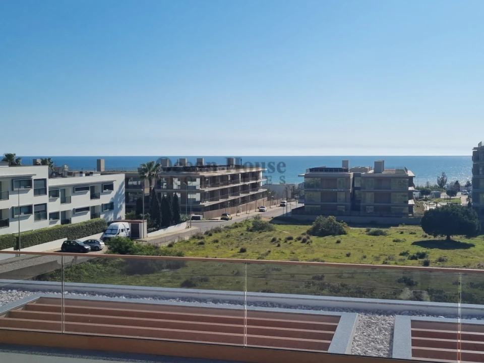 Apartamento T2 para Venda em Quarteira Foto 25