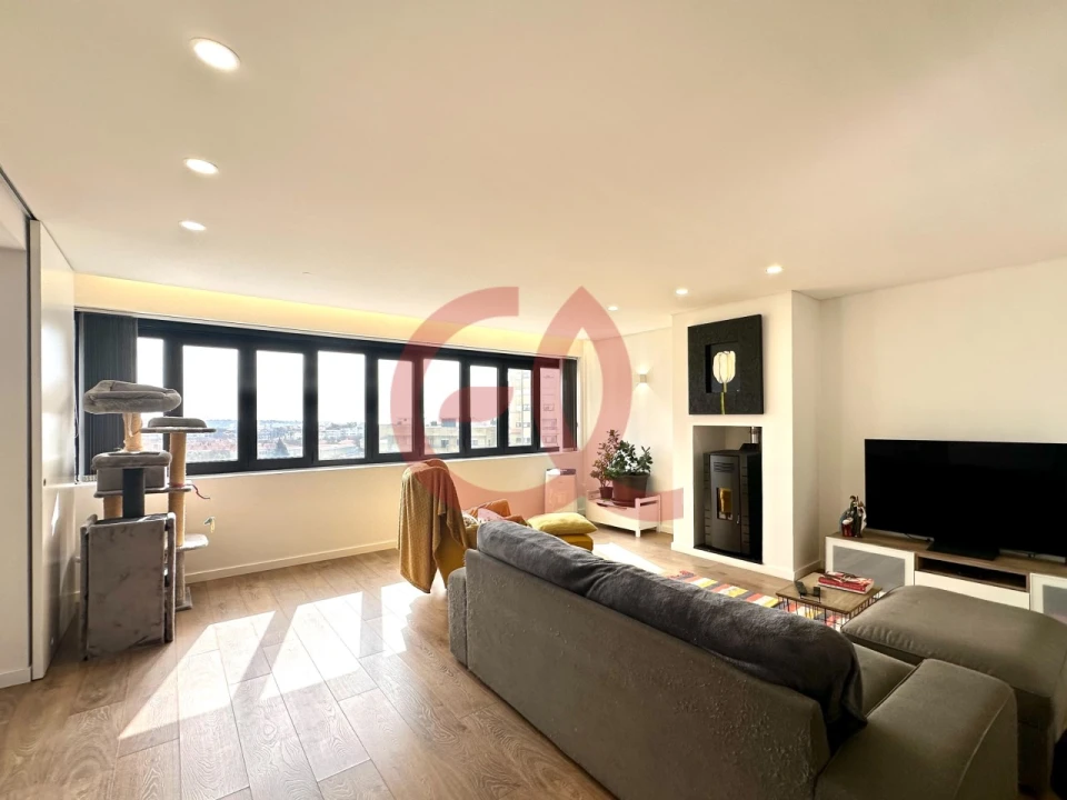 Apartamento T3 para Venda em Santa Maria Maior e Monserrate e Meadela Foto 2