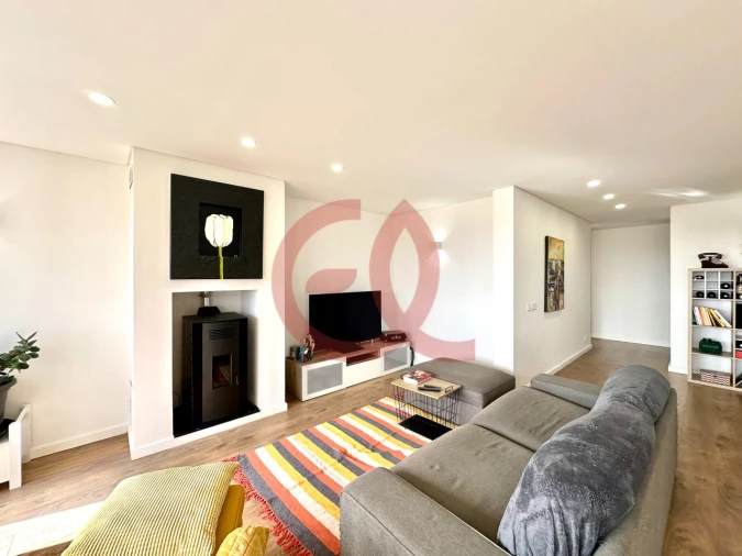 Apartamento T3 para Venda em Santa Maria Maior e Monserrate e Meadela Foto 1