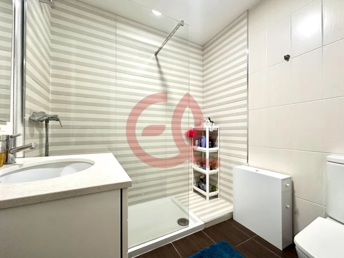 Apartamento T3 para Venda em Santa Maria Maior e Monserrate e Meadela Foto 16