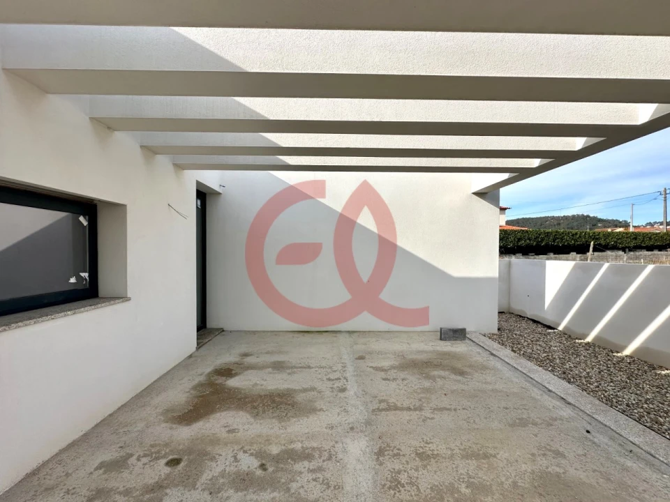 Moradia T3 para Venda em Castelo do Neiva Foto 8