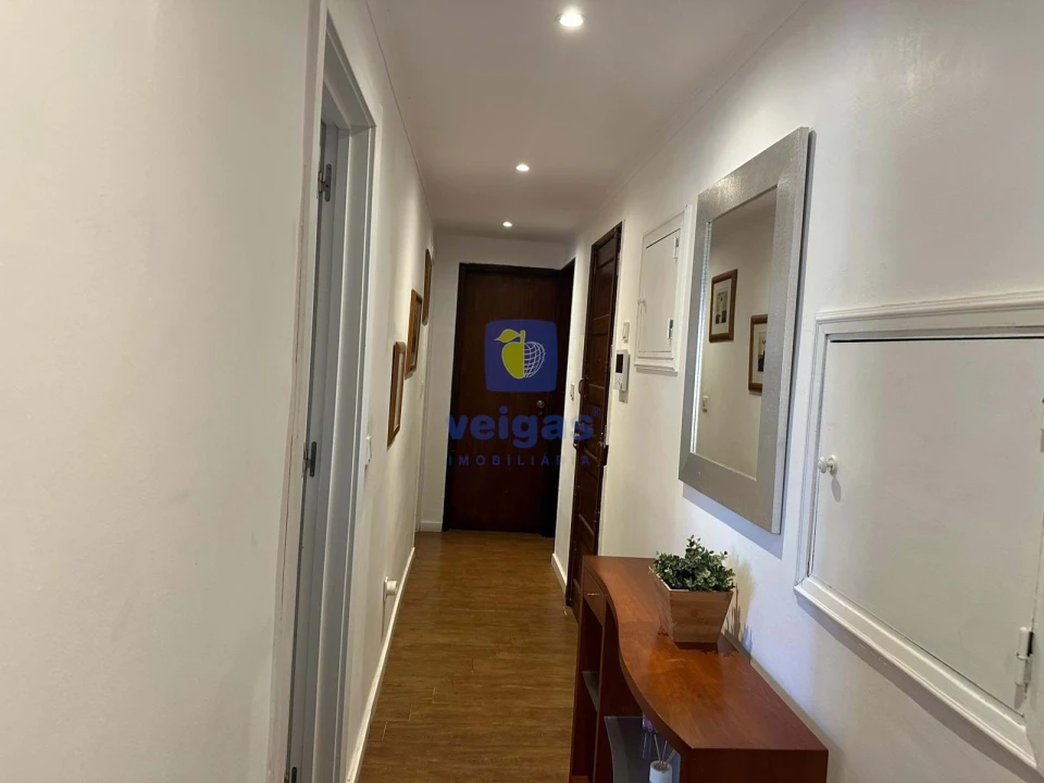 Apartamento T3 para Venda em Agualva e Mira-Sintra Foto 10